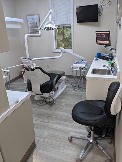 Dentist in Rush